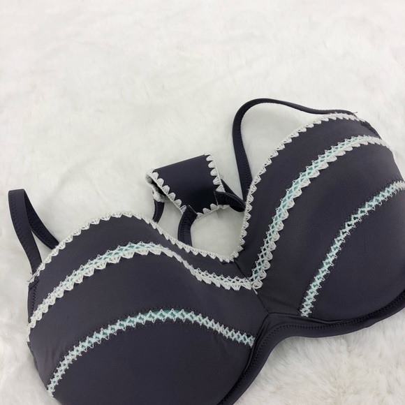 Shade & Shore Women's 34D Gray and Turquoise Top - Picture 11 of 16